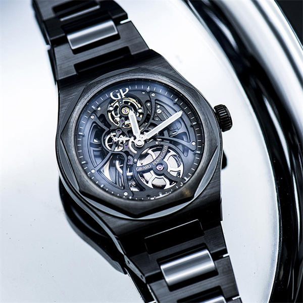 ジラール・ペルゴ 時計スーパーコピー代引き ロレアート スケルトン セラミック81015-32-001-32A