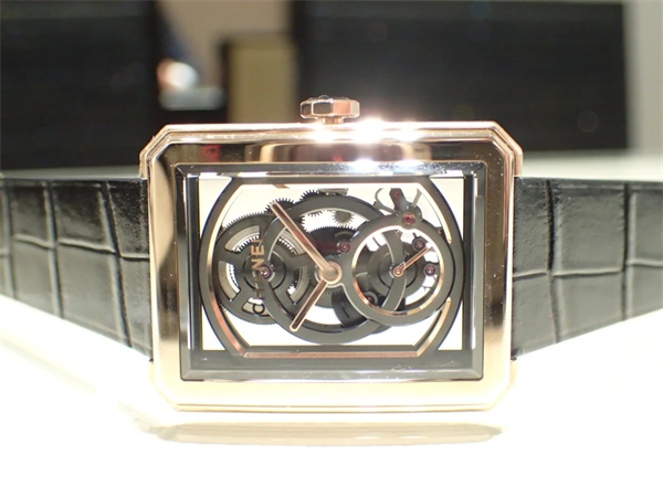 シャネル 腕時計スーパーコピー代引き ボーイフレンド スケルトン H6594
