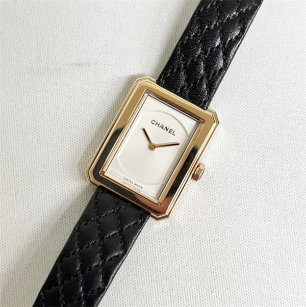 CHANEL シャネル 腕時計スーパーコピー代引き ボーイフレンド H6587