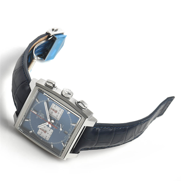 タグ・ホイヤー 腕時計コピー代引き モナコ キャリバー ホイヤー０２ CBL2111.FC6453