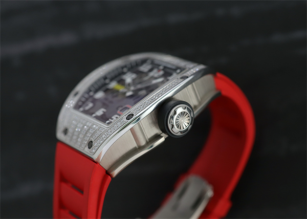 リシャールミル時計コピー代引き オートマティック オーバーサイズデイト ダイヤモンド RM029