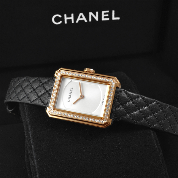 CHANEL シャネル 腕時計スーパーコピー代引き ボーイフレンド H6590